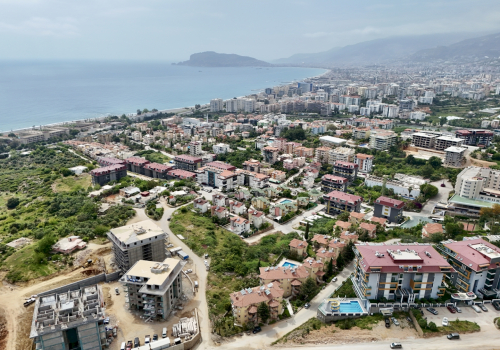Arzum Sitesi-пентхаус на продажу с видом на бассейн в Кестел